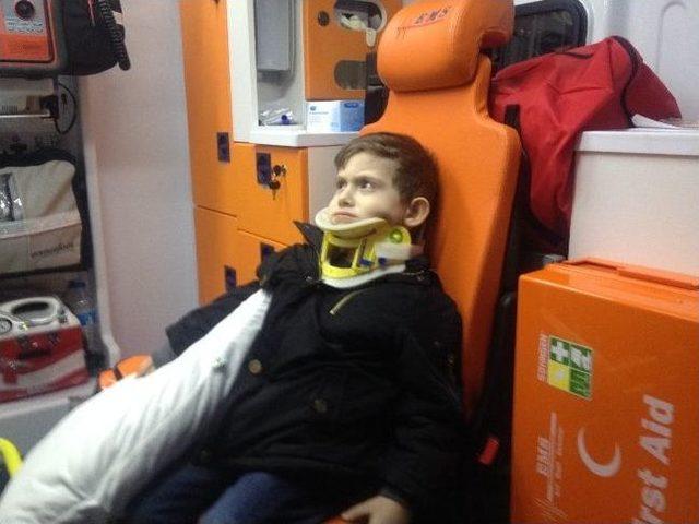 G&ouml;ksun da Trafik Kazası: 6 Yaralı 1