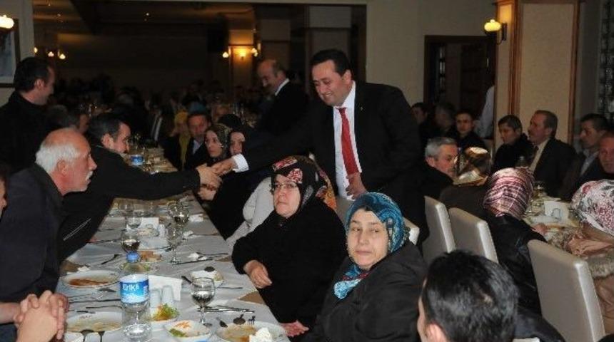 Mhp'li Başkan Adayı Yanmaz, Torba Yasa İle Belediyeden Başka Kurumlara G&ouml;nderilen İş&ccedil;ilerle Bir Araya Geldi