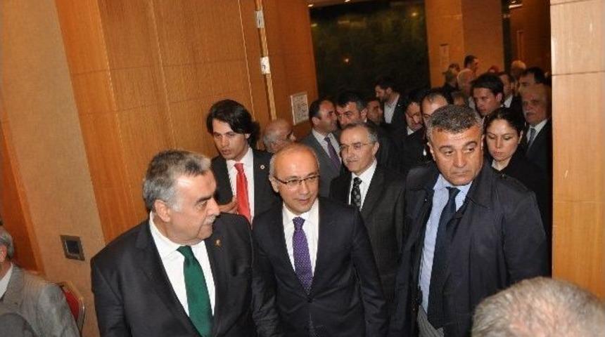 Ulaştırma, Denizcilik Ve Haberleşme Bakanı L&uuml;tfi Elvan: