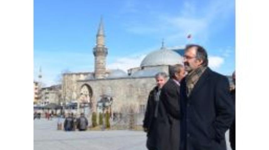 Dr. Yavilioğlu: &ldquo;12 Mart Tarihe Yazılan Bir Destandır&rdquo;