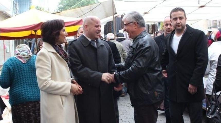 Yal&ccedil;ın Pekg&uuml;zel&rsquo;den Salı Pazarı Esnafına Hizmet S&ouml;z&uuml;