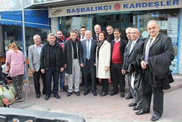 Yalçın Pekgüzel’den Salı Pazarı Esnafına Hizmet Sözü 2