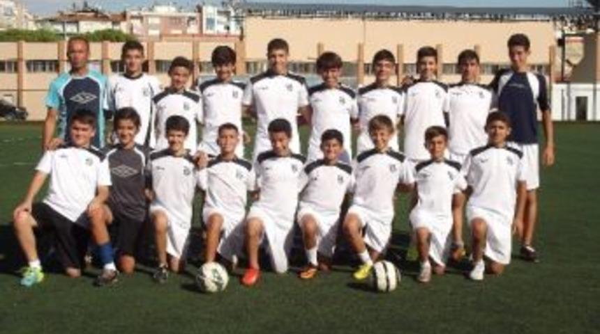 Aydınspor 1923 U 14&rsquo;de Lideri Devirme Sevinci