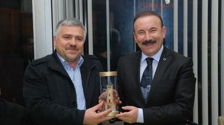 İzmit Belediye Başkanı Nevzat Doğan: