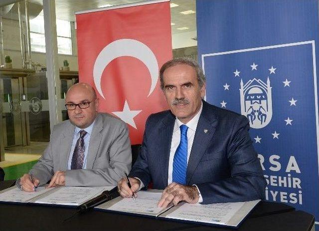 B&uuml;y&uuml;kşehir, Busmek Mezunlarına Altın Bilezik Takıyor 1