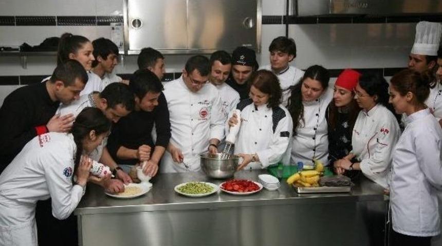 Ga&uuml;n Gastronomi &Ouml;ğrencilerinden İki Uluslararası Başarı