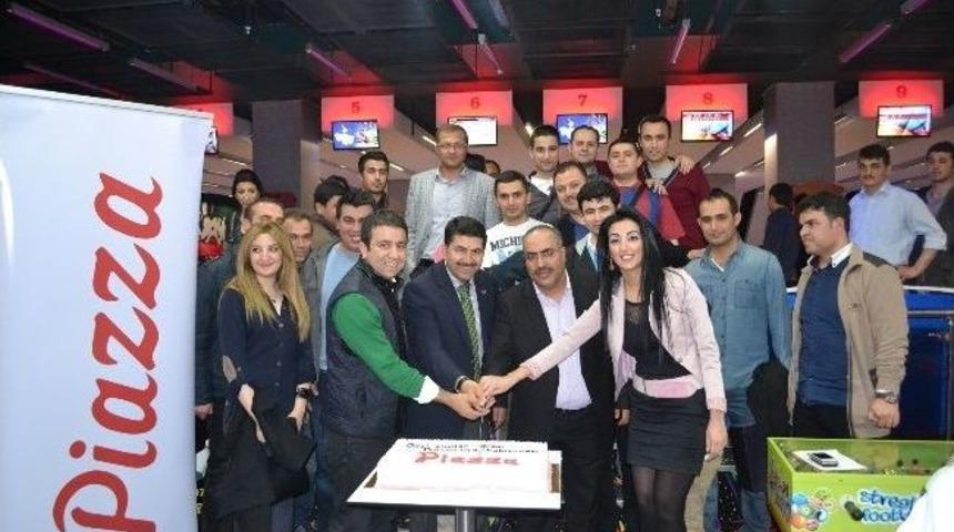 &Ouml;ğretmenler Bowling Turnuvasında Yarıştı
