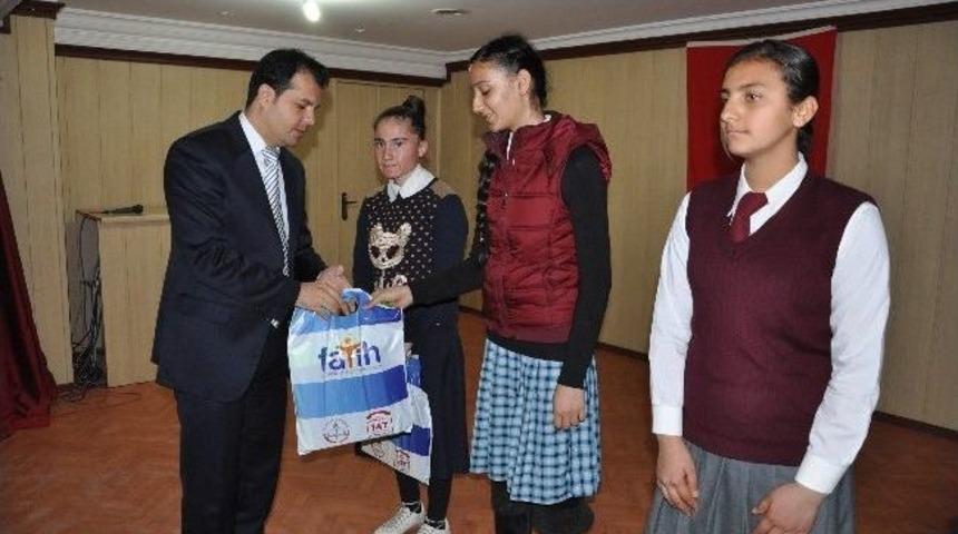 Derik'te İstiklal Marşı'nın Kabul&uuml; Ve Mehmet Akif Ersoy'u Anma Programı