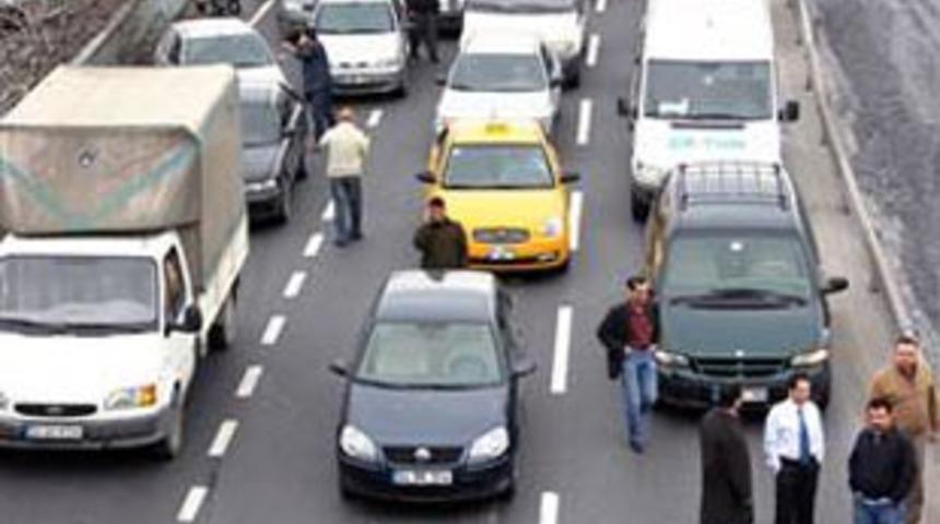 Buralardan geçerken kazaya dikkat!