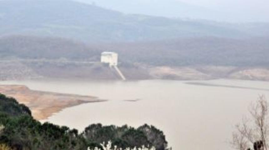 Susuzluk &Ccedil;anları &Ccedil;alan Yalova'da Yağmur Sevinci