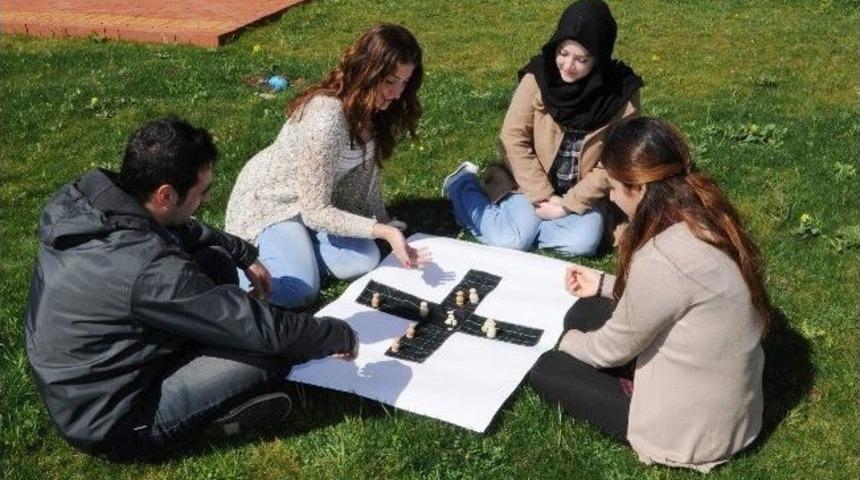 7 Aralık &Uuml;niversitesinde &lsquo;pe&ccedil;i&ccedil;&rsquo; Turnuvası Yapılacak