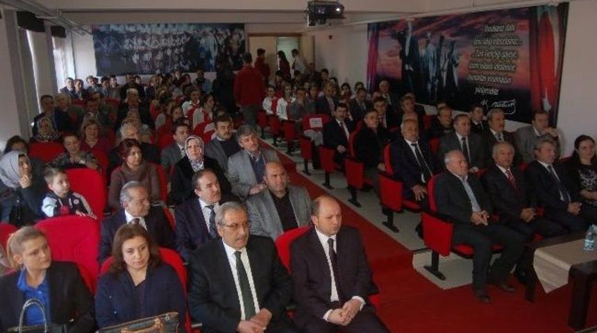 Lapseki'de İstiklal Marşının Kabul&uuml;n&uuml;n 93. Yılı Kutlamaları