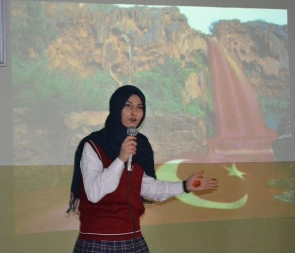 İstiklal Marşı'nın Kabul&uuml;n&uuml;n 93. Yıld&ouml;n&uuml;m&uuml; Kutlandı