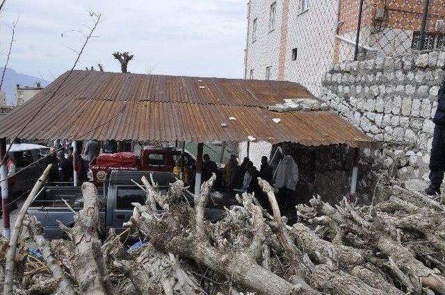 Şırnak’ta Lise Öğrencisi Genç İntihar Etti