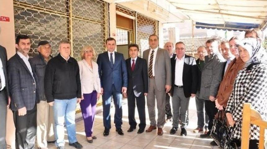 Ak Partili Bayram Şenocak, Avcılar Halkıyla Bir Araya Geldi