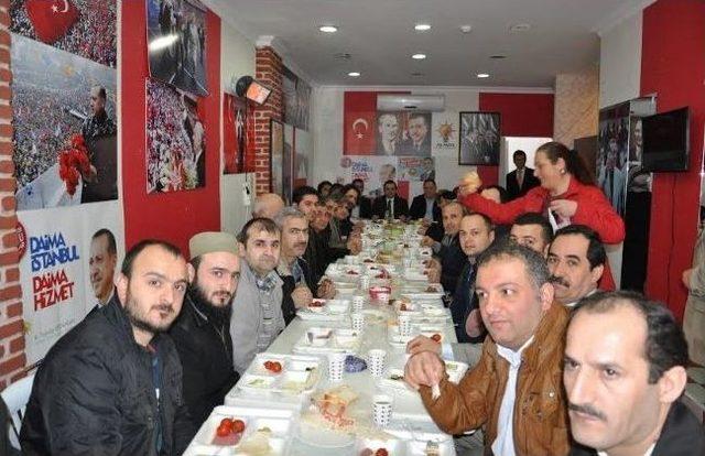 Ak Partili Bayram Şenocak, Avcılar Halkıyla Bir Araya Geldi 3