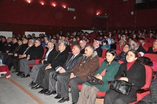 Sorgun’da İstiklal Marşı’nın Kabulü Ve Mehmet Akif Ersoy’u Anma Programı Düzenlendi