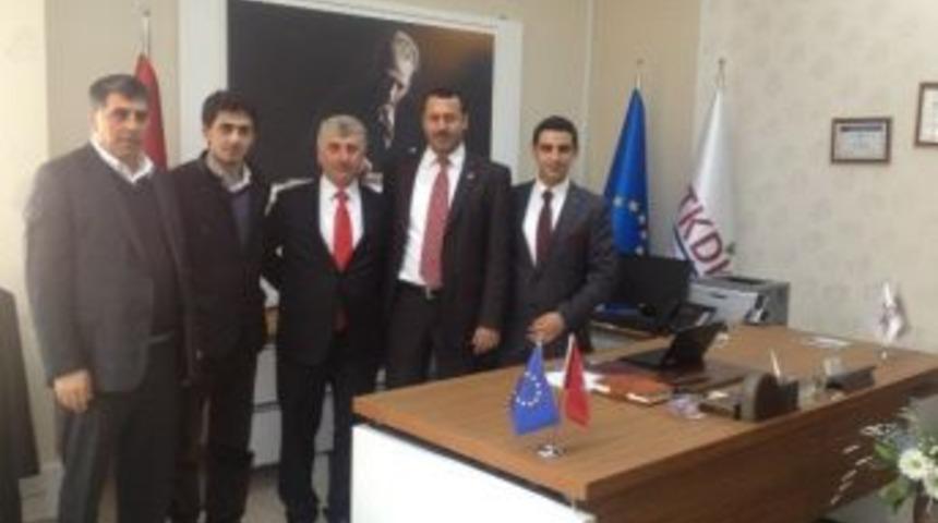 Beritanlılar Platformu &Uuml;yeleri Tkdk&rsquo;yı Ziyaret Etti