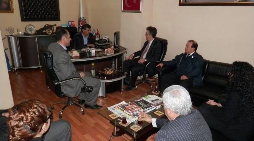 Mhp Biga Belediye Başkan Adayı İş&ccedil;i Sendikasını Ziyaret Etti