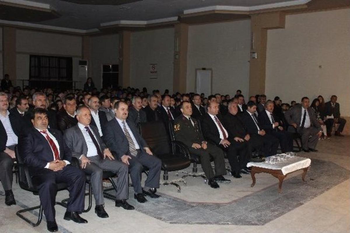 Osmaneli'de Mehmet Akif Ersoy'u Anma Programı Kutlandı