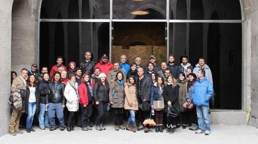 50 Tur Rehberi Kayseri'yi Gezdi
