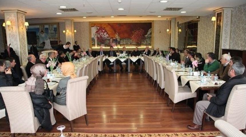 Sakarya Planlı Şekilde Gelişiyor