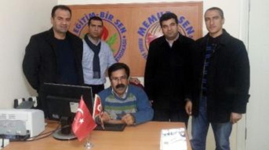 Eğitim Bir-sen&rsquo;den &lsquo;istiklal Marşı&rsquo; A&ccedil;ıklaması