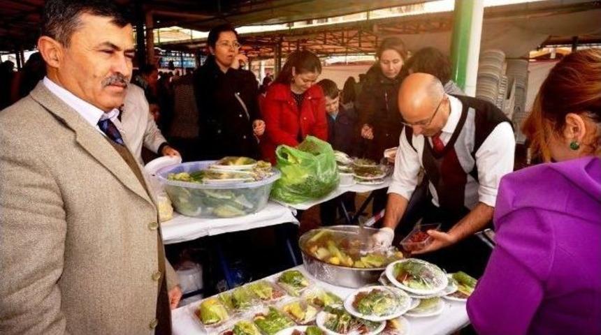 Sarıg&ouml;l Mimar Sinan İlkokulu Kermes D&uuml;zenledi