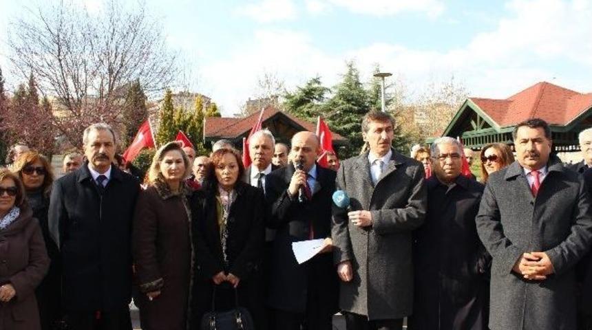 T&uuml;rk Eğitim-sen'den Taceddin Dergahı'nda Anma Etkinliği