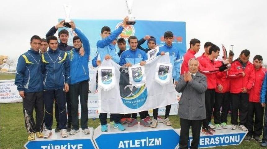 Darıca Belediyesi Eğitim Spor Kul&uuml;b&uuml; Şampiyonluğa Ambargo Koydu