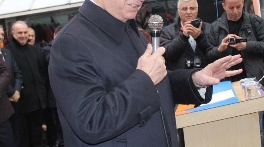 Toptan, T&uuml;rkiye'yi Havalanan U&ccedil;ağa Benzetti