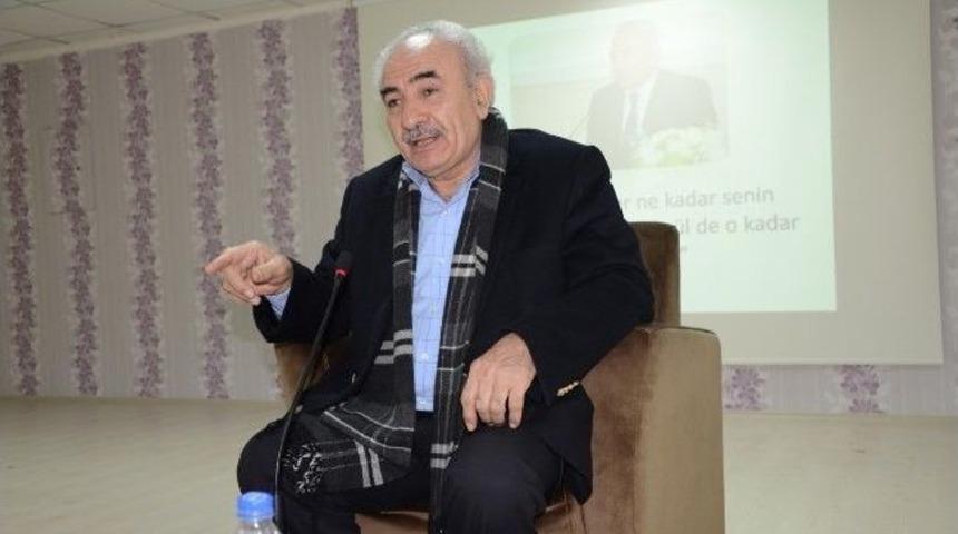 Mehmet Akif Ersoy Kartepe&rsquo;de Anıldı