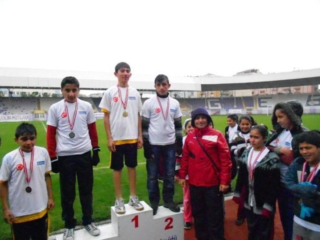 Spor Ligleri Atletizm Elemeleri Gebze Ve İzmit&rsquo;te Yapıldı