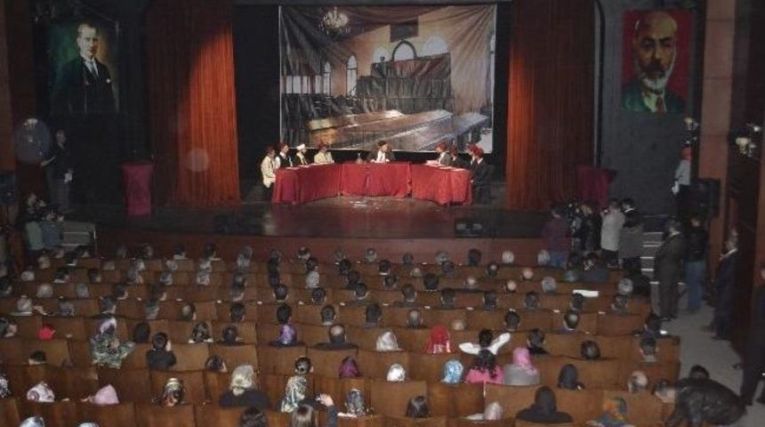 Konya'da Mehmet Akif Ersoy&rsquo;u Anma Etkinliği