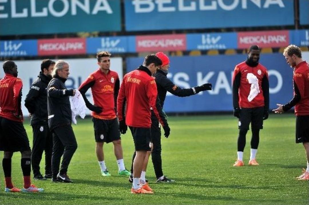 Galatasaray, Kardemir Karab&uuml;kspor Ma&ccedil;ının Hazırlıklarını S&uuml;rd&uuml;r&uuml;yor