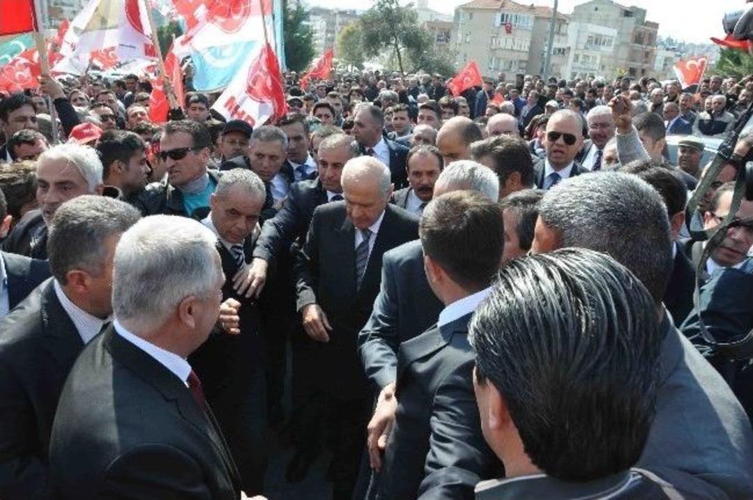 Bah&ccedil;eli: "ak Parti Sadece Bir Grubu Kalkındırdı"
