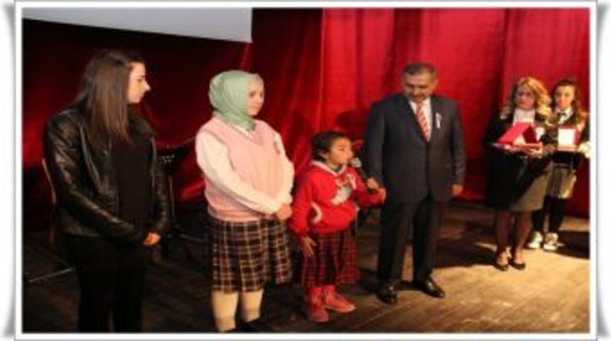 İstiklal Marşı&rsquo;nın 93. Yıl D&ouml;n&uuml;m&uuml; Kutlandı