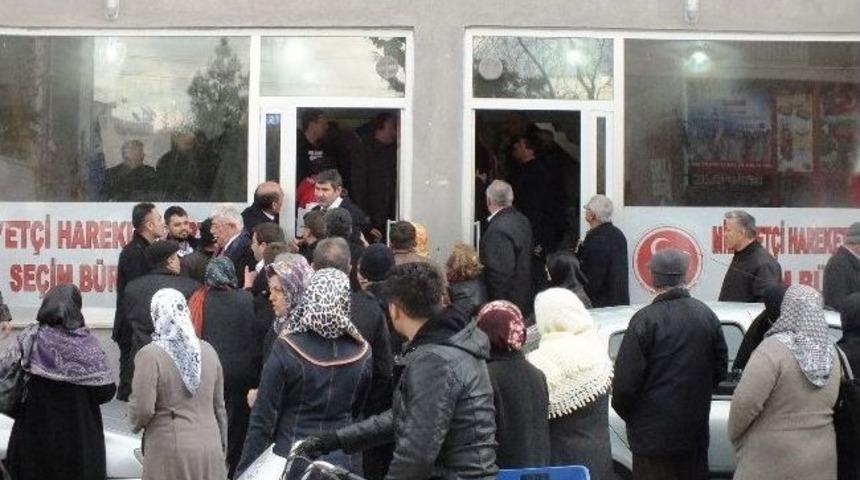 Ak Partili Vekile Mhp Se&ccedil;im B&uuml;rosunda Saldırı