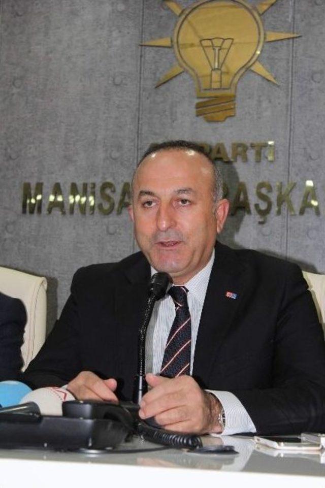 Bakan Çavuşoğlu'dan Partisinin Manisa Teşkilatı'na Ziyaret