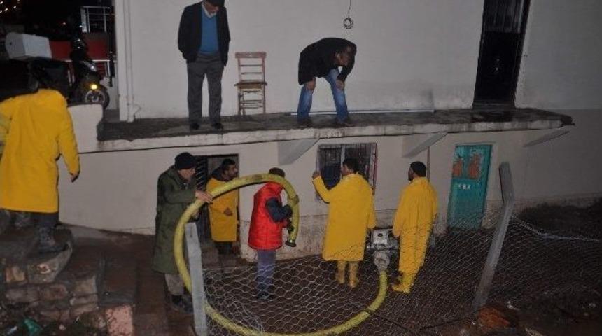 G&ouml;lbaşı Belediyesi&rsquo;nden Sel Mağdurlarına Destek