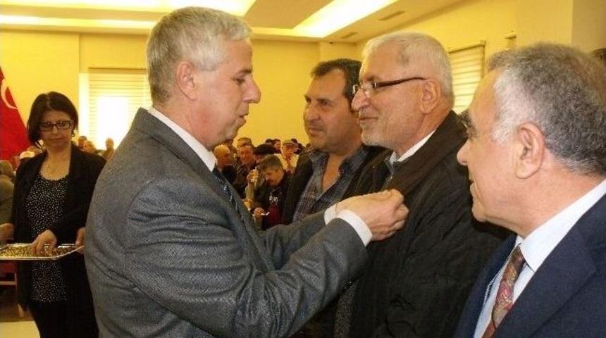 S&ouml;ke Chp&rsquo;de 136 Yeni &Uuml;yeye Rozet Takıldı