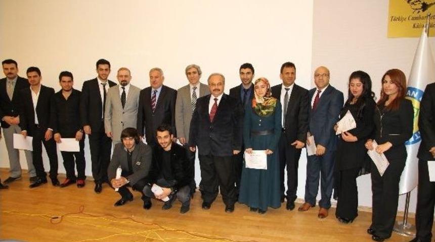 Harran &Uuml;niversitesi'nde Mehmet Akif Ersoy&rsquo;u Anma Etkinliği