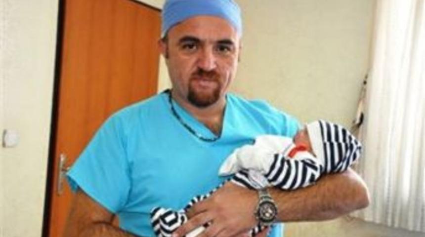 Ka&ccedil;ıran Ailesi'nin Bebek Hayali Ger&ccedil;ek Oldu