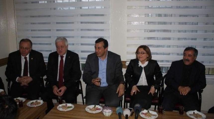 Ak Parti Gaziantep İl Y&ouml;netiminden Bdp&rsquo;ye Ziyaret