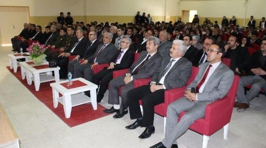 Arapgir&rsquo;de İstiklal Marşı'nın Kabul&uuml;n&uuml;n 93. Yılı Kutlandı