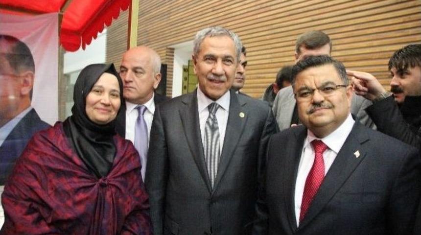 Başbakan Yardımcısı B&uuml;lent Arın&ccedil; Bilecik'te