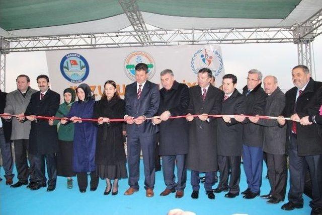 Bakan İslam, Akyazı&rsquo;da 3