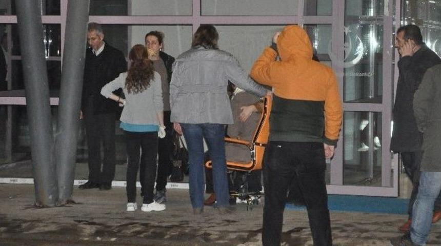 Şehit Polis Memurunun Eşi Hastanede Sinir Krizleri Ge&ccedil;irdi