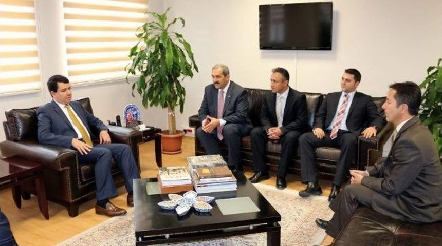 Başkan &Uuml;rg&uuml;p Kurum Gezilerine Devam Ediyor