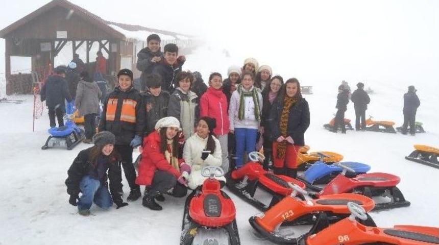 Erciyes&rsquo;te Sisli Havada Kayak Keyfi